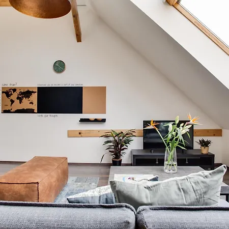 Appartement Ultimate 1 Experience - Duplex, Roof Terrace, Castle View, Free Parking Over Weekends, Ac! Praag