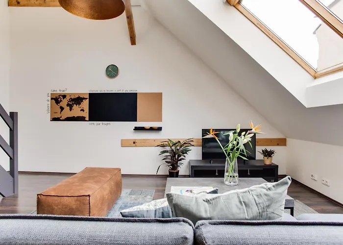 Apartment Ultimate 1 Experience - Duplex, Roof Terrace, Castle View, Free Parking Over Weekends, Ac! Prague