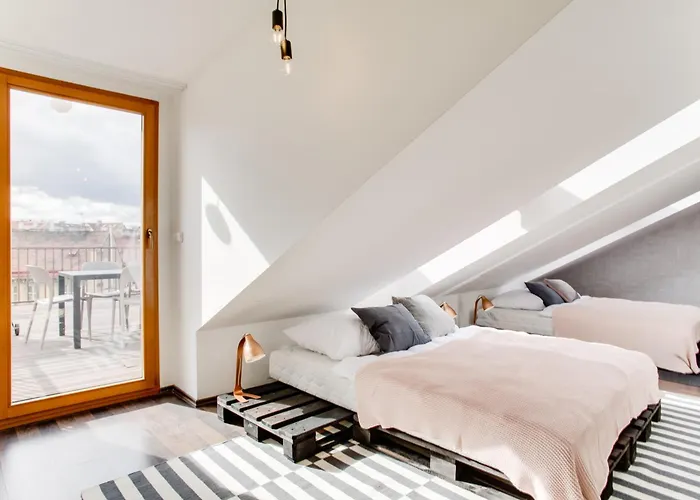 Ultimate 1 Experience - Duplex, Roof Terrace, Castle View, Free Parking Over Weekends, Ac! Apartment