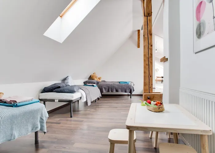 Ultimate 1 Experience - Duplex, Roof Terrace, Castle View, Free Parking Over Weekends, Ac! * Prague