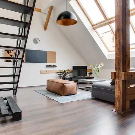 Ultimate 1 Experience - Duplex, Roof Terrace, Castle View, Free Parking Over Weekends, Ac!